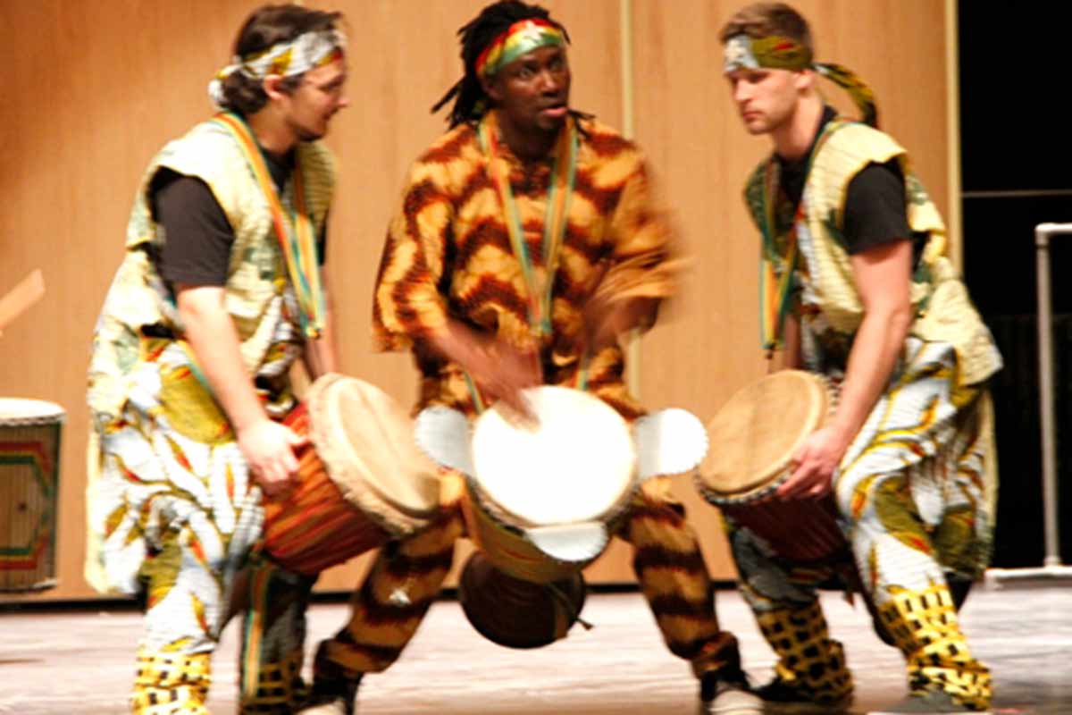 How To Play Djembe Phamox Music